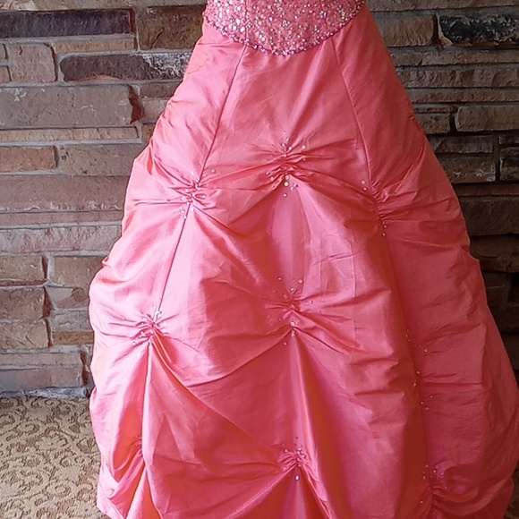 Mori lee size 4 prom dress - Picture 3 of 5